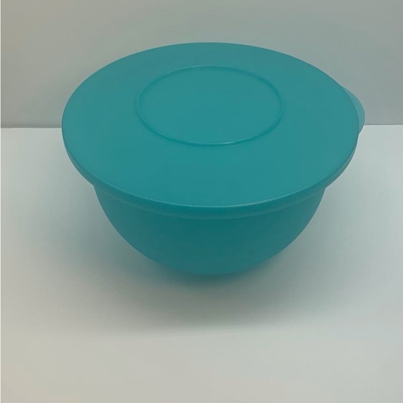 Tupperware Impressions Classic Bowl Set (4) & Jug (4) Tumbler - Picture 11 of 16